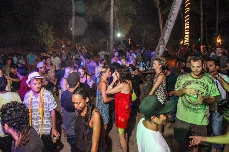 headphone-parties-in-goa