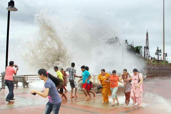 Dona Paula jetty