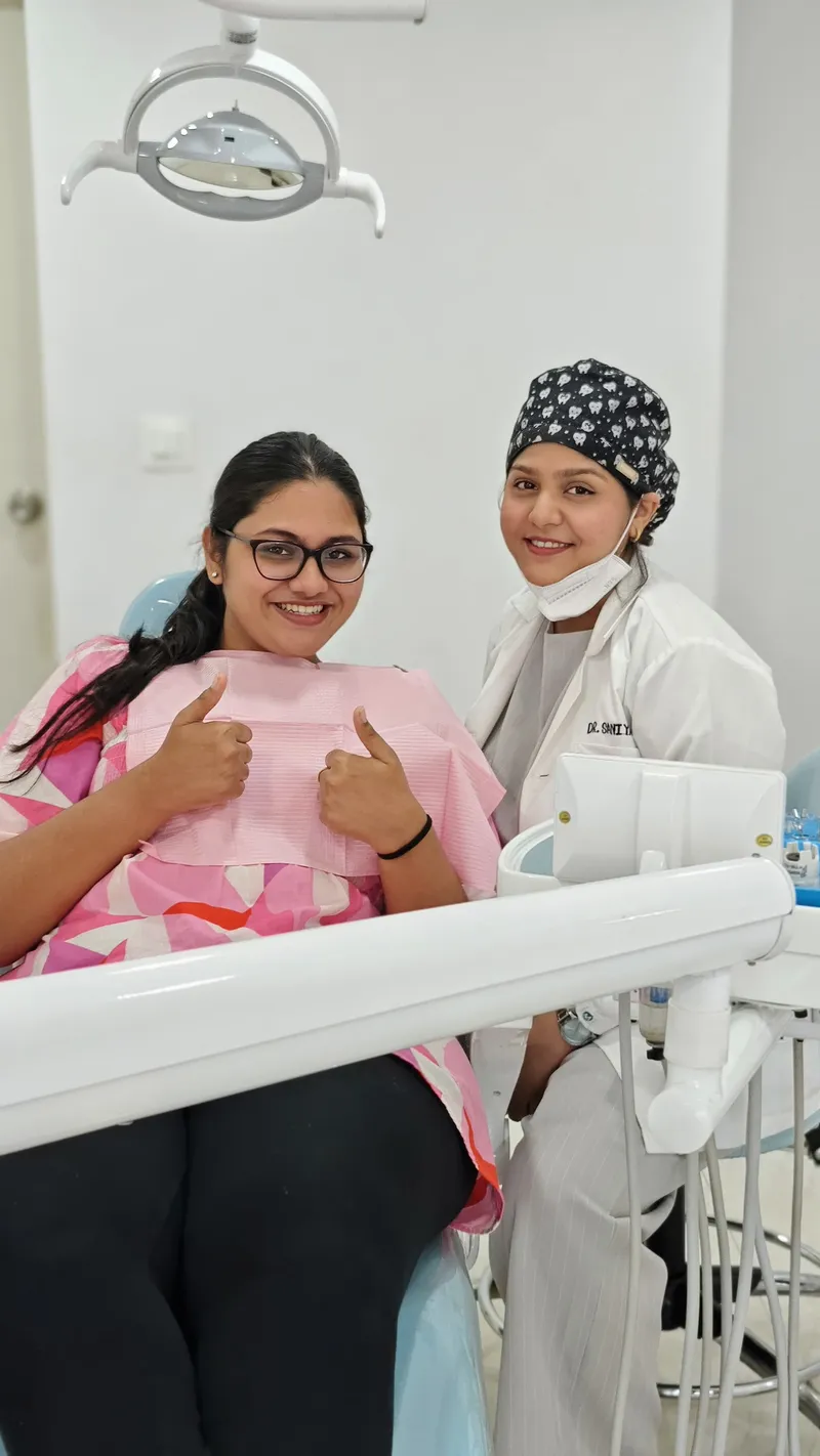 A much satisfied patient with Dr Saniyas work