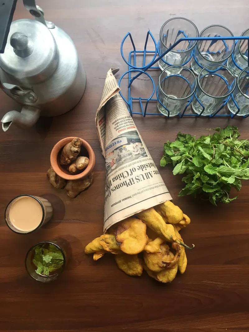 Pakoras and chai at Novotel