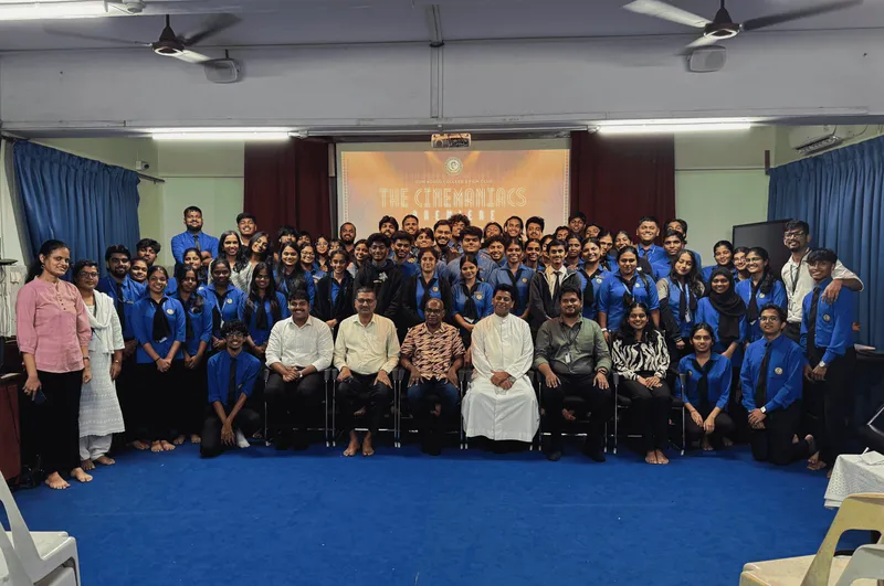 Chief Guest John D’Silva with the Principal, Director, faculty, and students at the inaugural event.