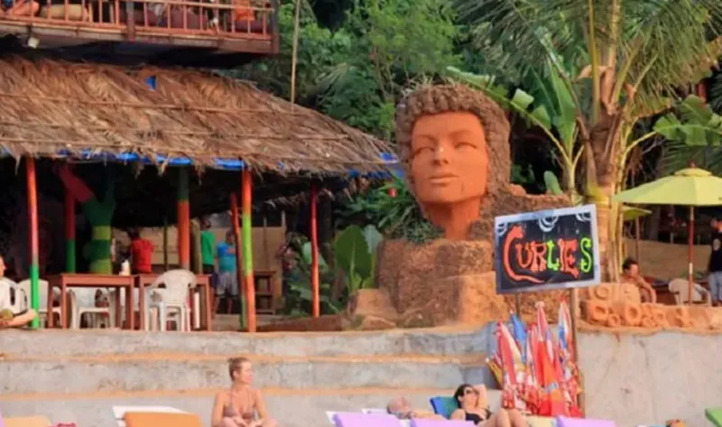 curlies-pubs-of-goa