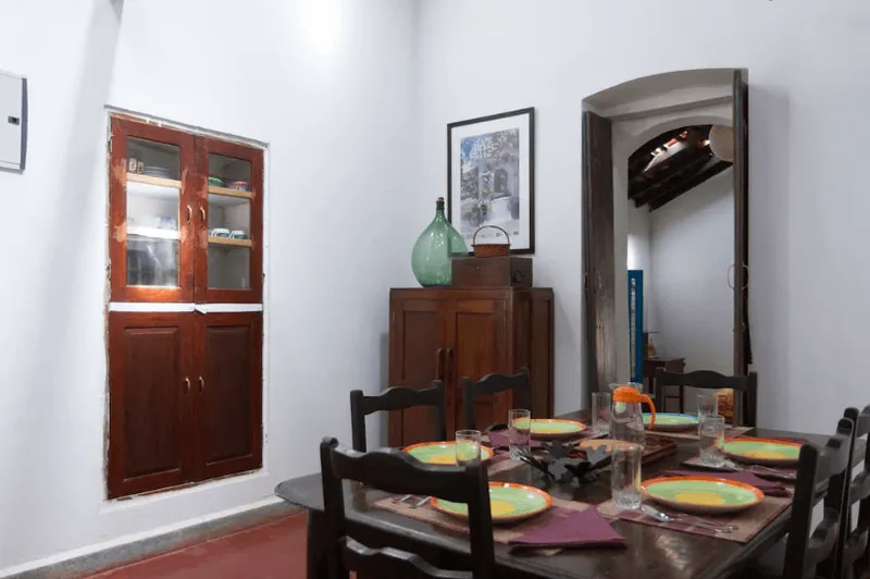 DINING-1
