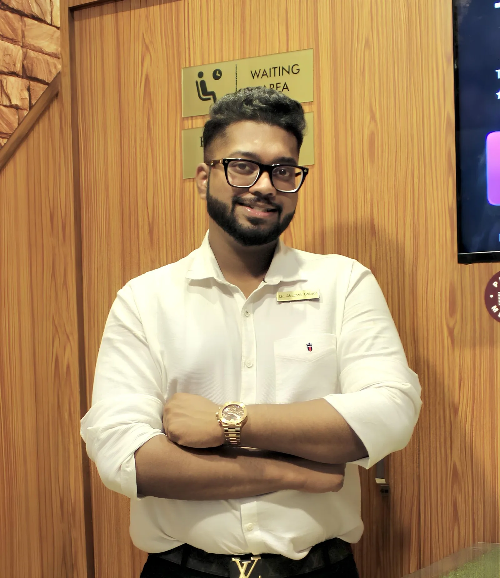Dr.-Abishek-Colaco