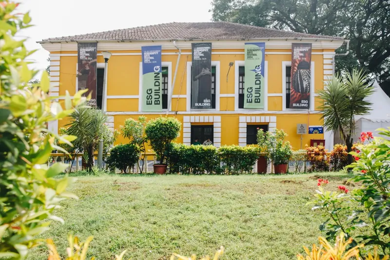 ESG Building (1)