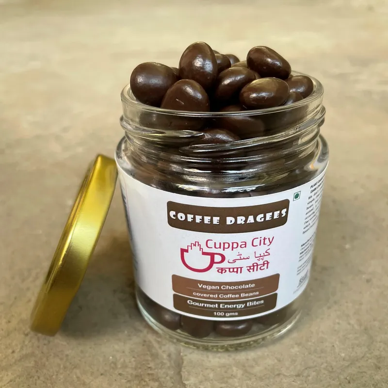 Edible Espresso coffee beans coated in chocolate 1