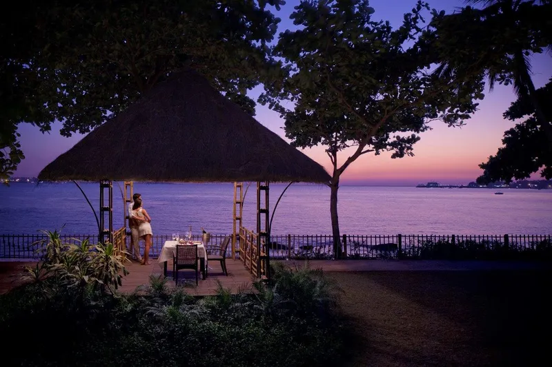 Gazebo on the Beach (1)