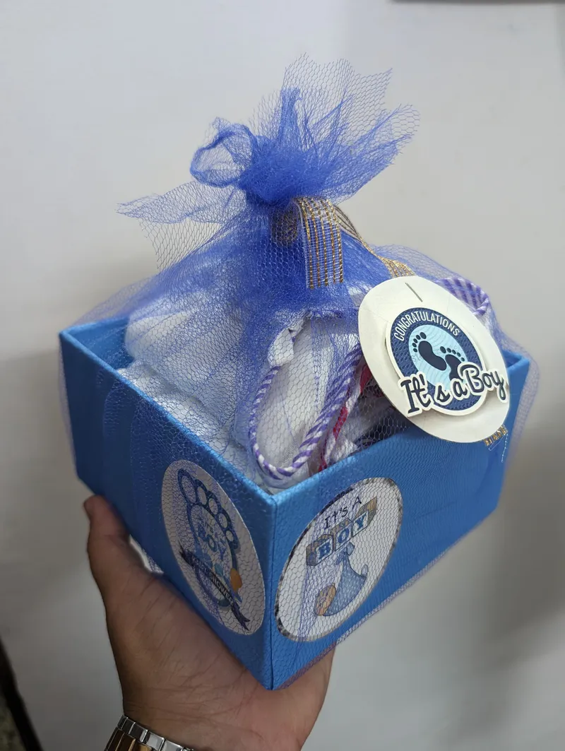 Gift hamper for Boys