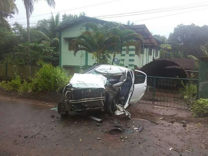 students car accident