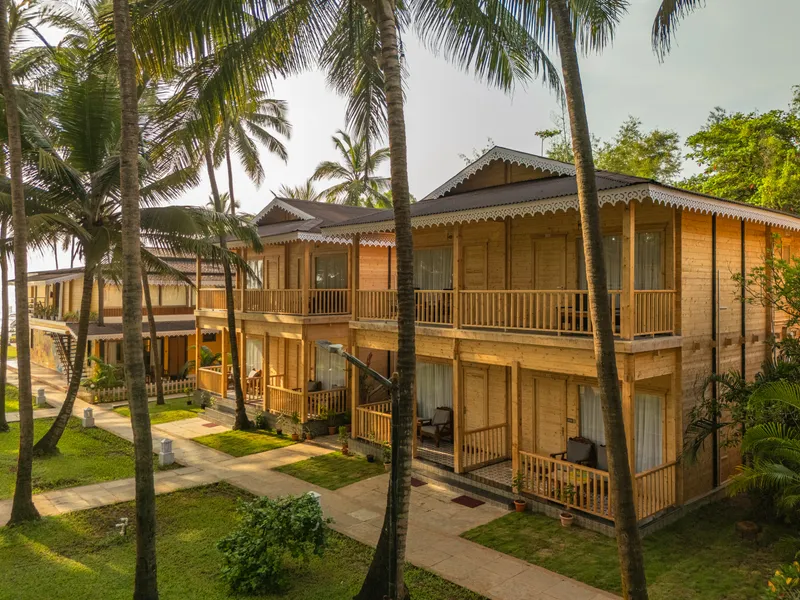 La Cabana Morjim Proudly serving one of our most loyal clients for the past 17 years 2