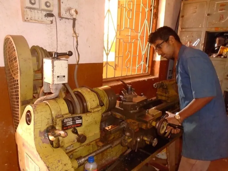 Lathe