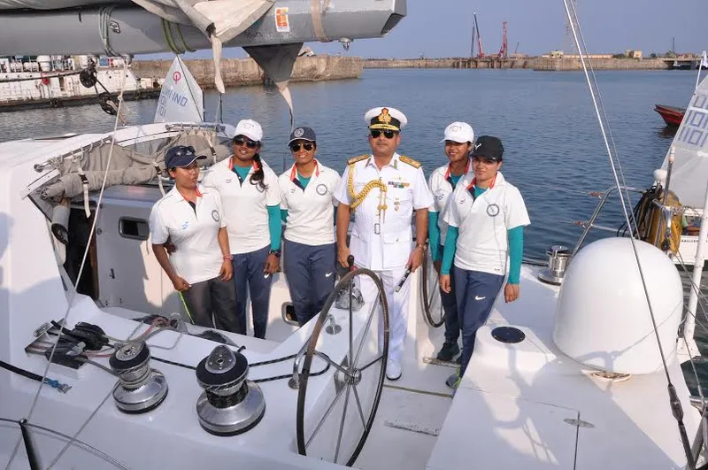 MHADEI-SAILING-6.jpgheader crew