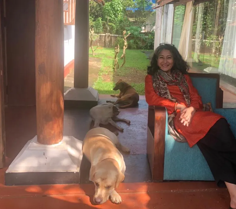 Michelle-with-Haruki-Rusty-and-Roo-1