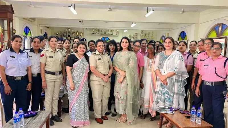 Sandhya-second-from-left-at-a-Skill-Development-Workshop-conducted-by-the-Rotary-Club-of-Miramar-for-the-Pink-Force-of-Goa-Police
