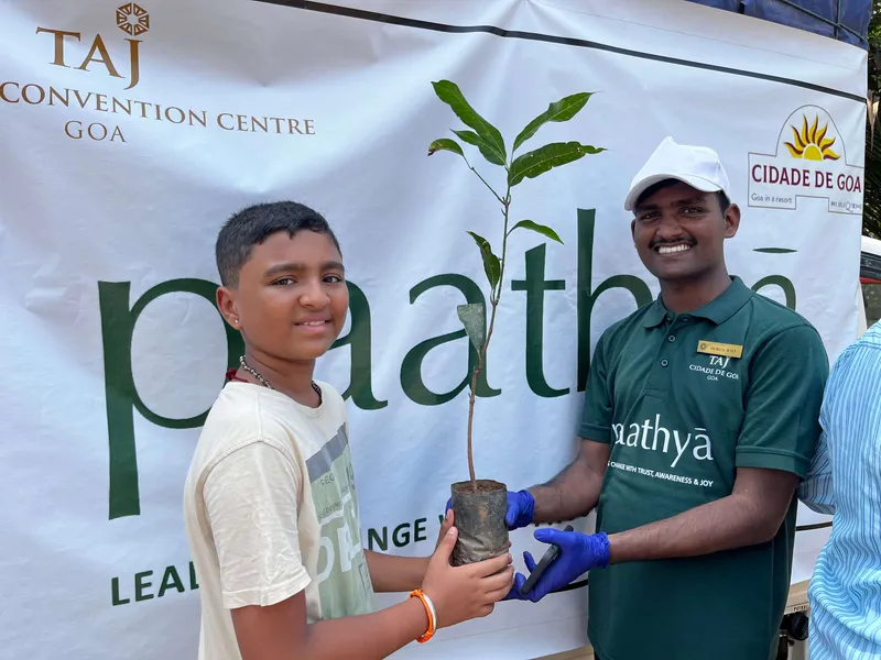 Sapling distribution by IHCL employees 1