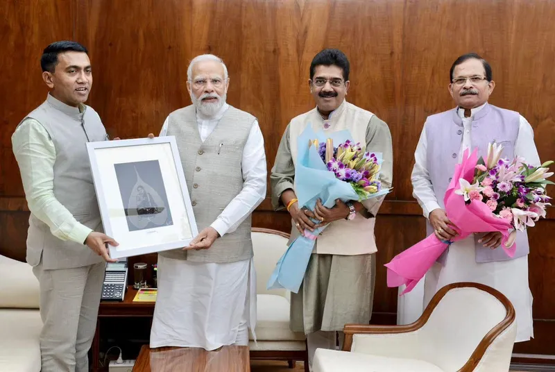 Skeletal Leaf Art of Lairai Devi, Gifted to Prime Minister Narendra Modi Ji