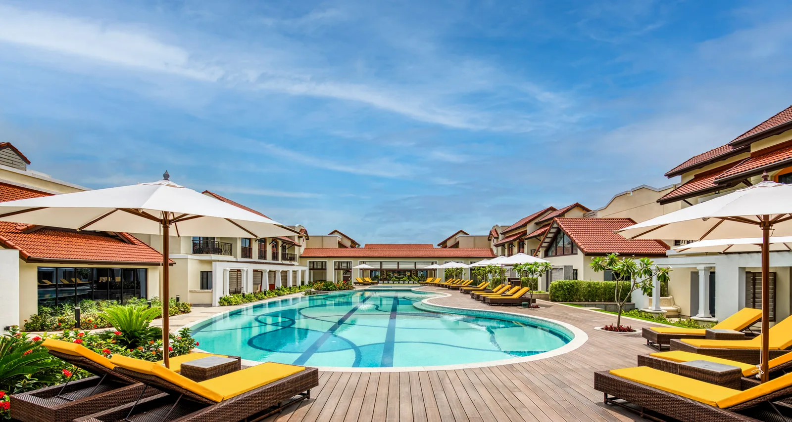 Swimming Pool (2)