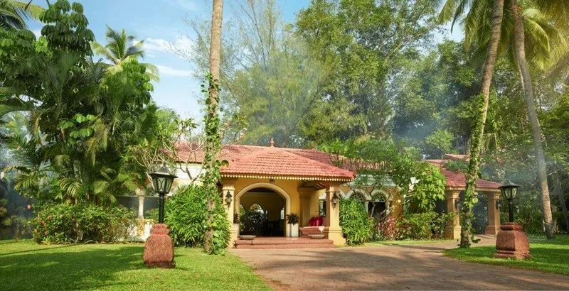 Taj Holiday Village Resort & Spa, Goa (1)