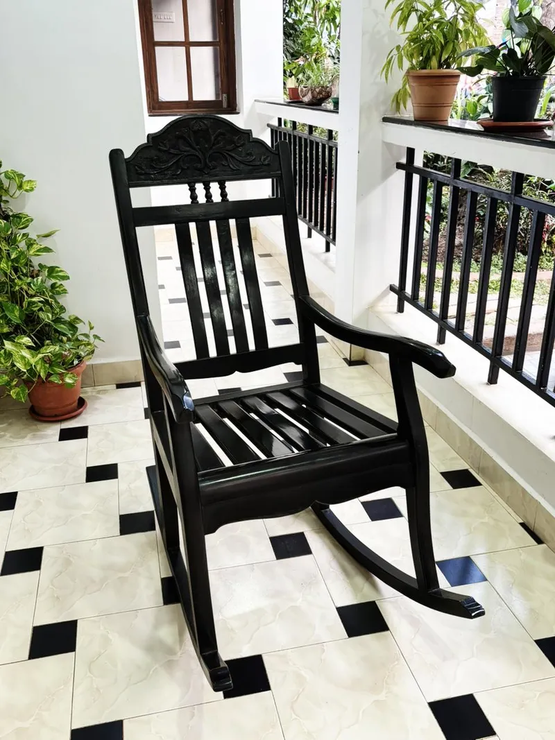 Traditional Reclining Chair (Volter)