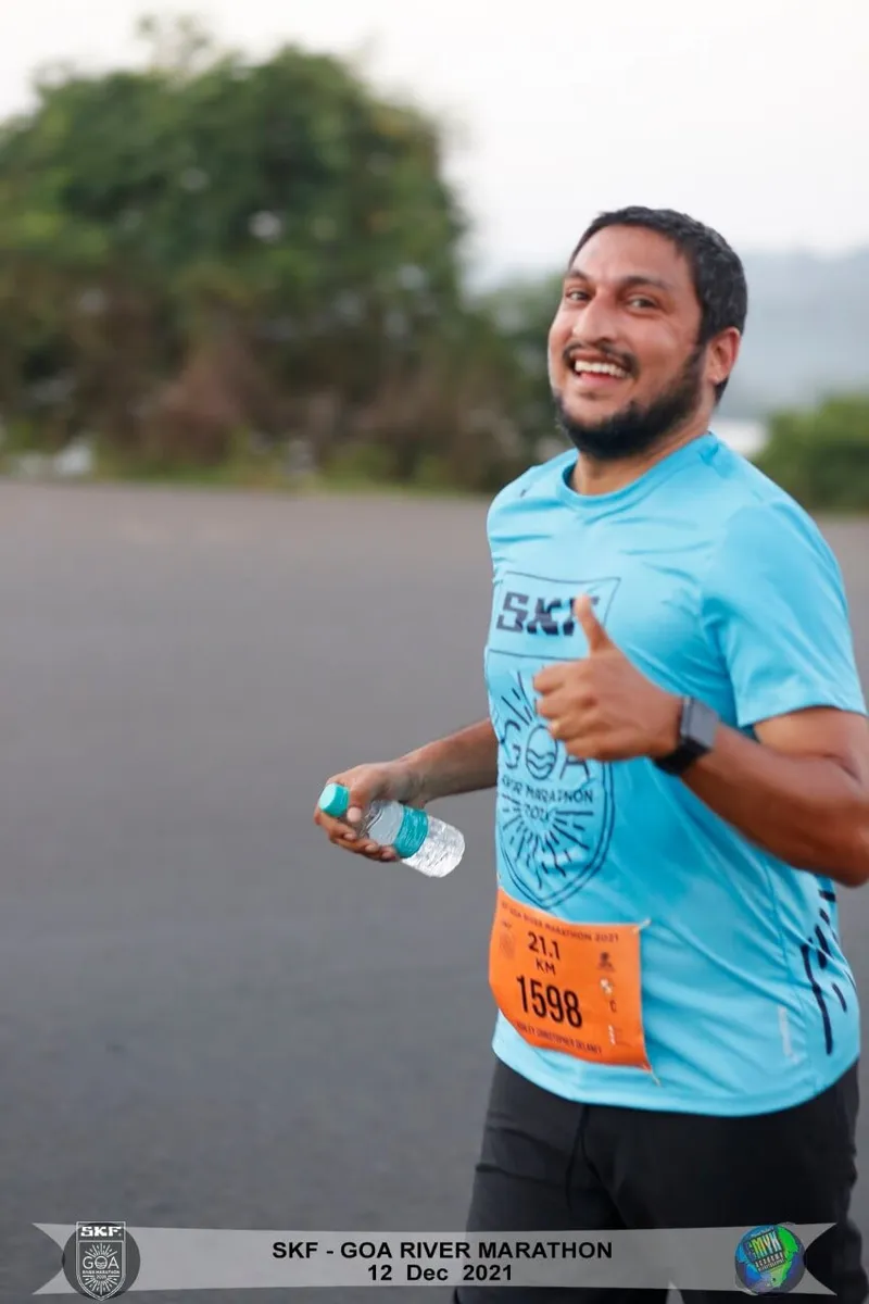 Ashley Delaney  running at the Goa River Marathon in 2021