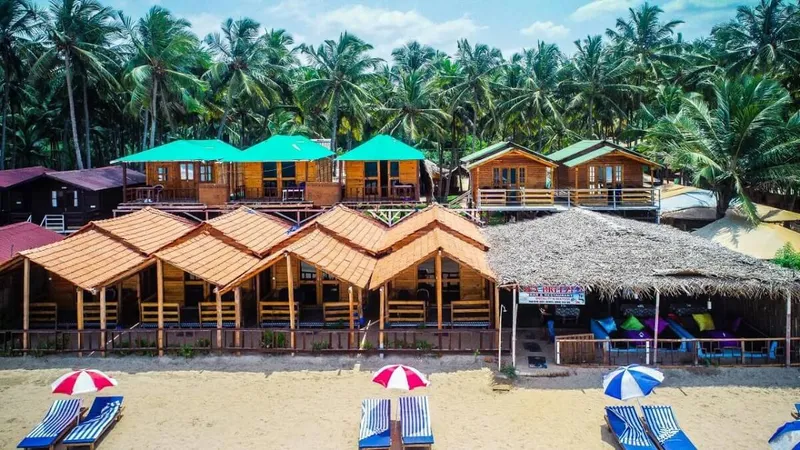 bach huts (1)