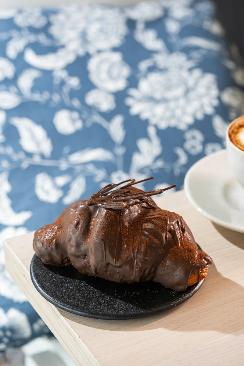 chocolate croissant