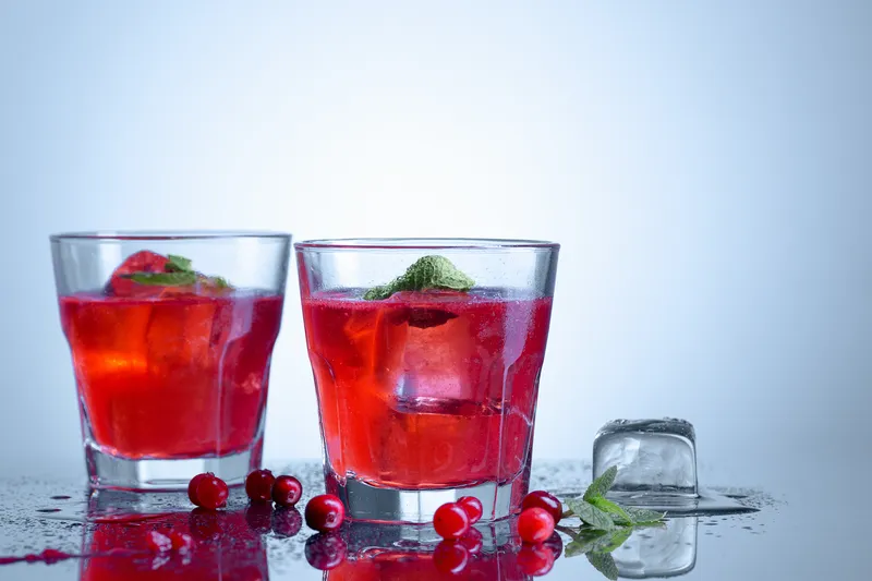 closeup cape cod cocktail vodka cranberry