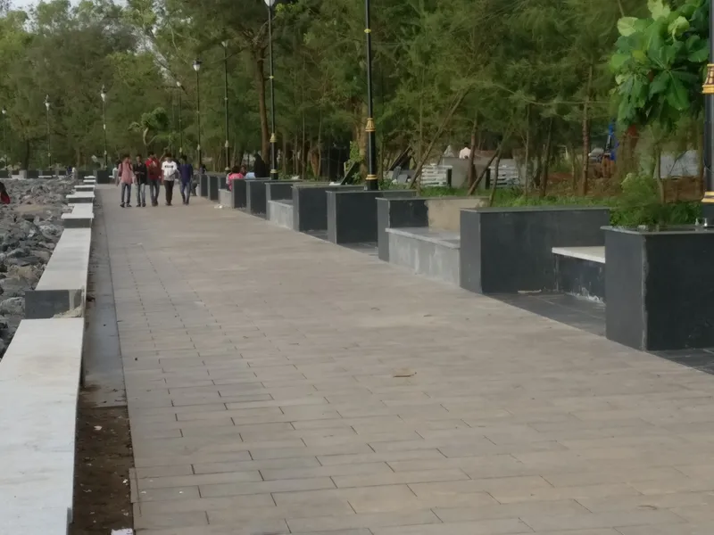 cycle track full