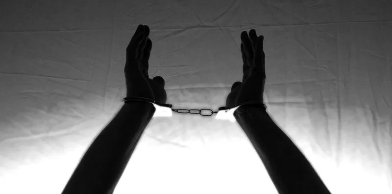 hands-1655520_1280