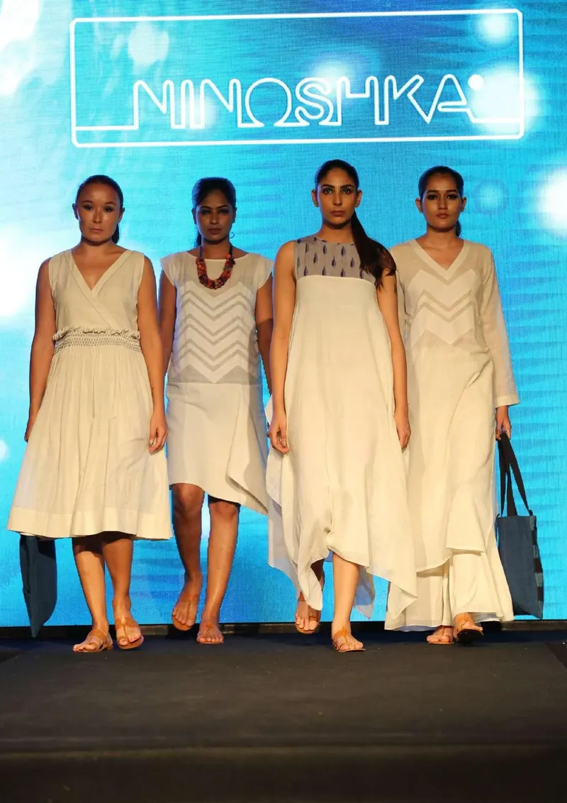 Delaney - Fashion