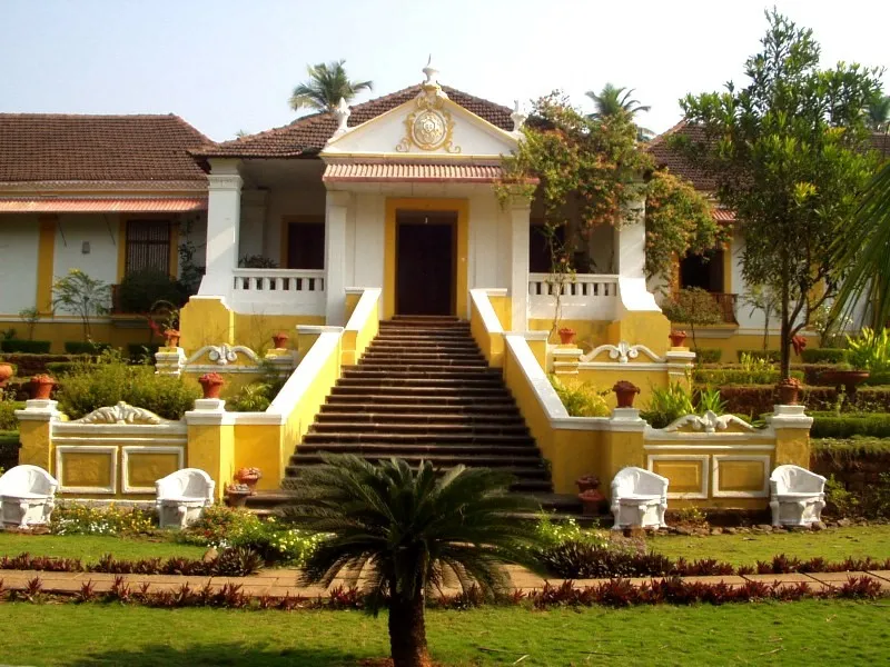 remains-of-indo-portuguese-architecture