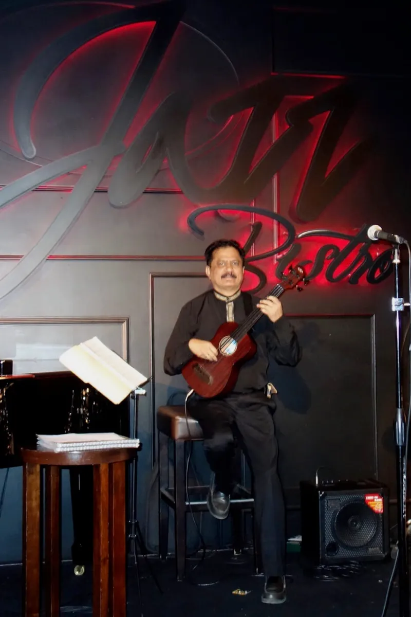 jazz-bistro-canada (1)