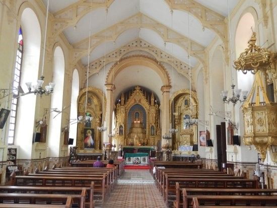 mae-de-deus-church-history