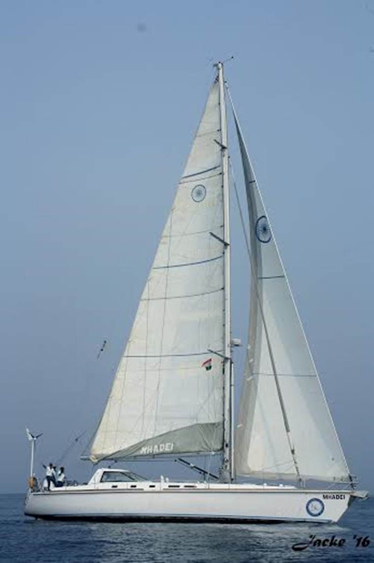 mhadei1759.jpgYacht