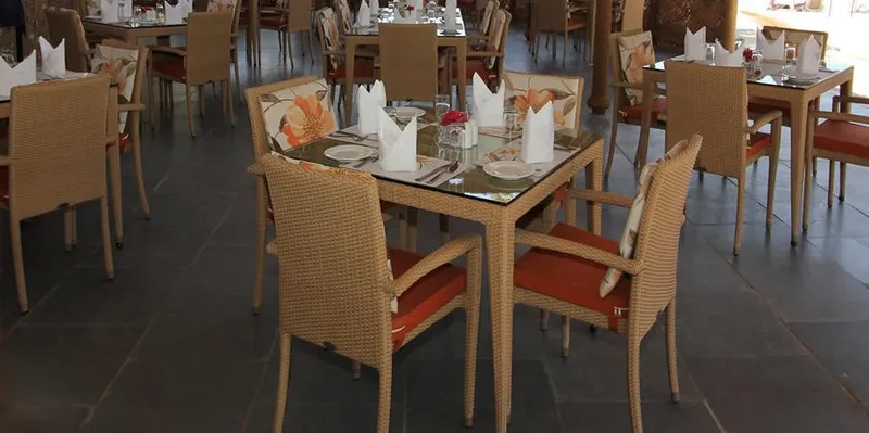 ramada-caravela-beach-resort-goa-beach-shack-min
