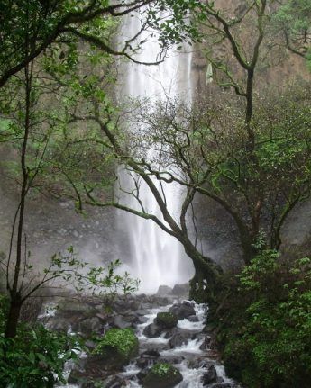 sada waterfall