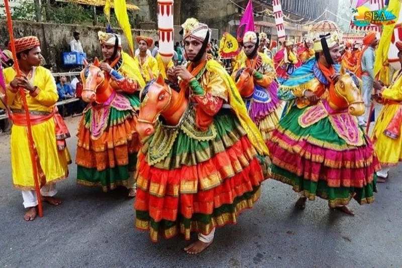 costumes