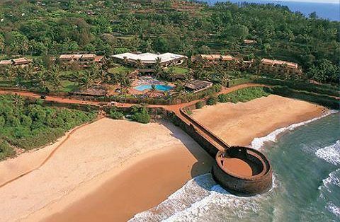 Vivanta by Taj - Aerial photograph of the resort (www.travelmarg.com)