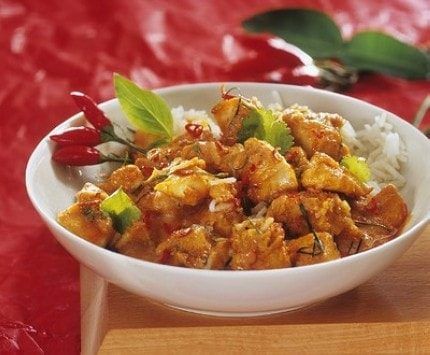 thai-red-chicken-curry-min