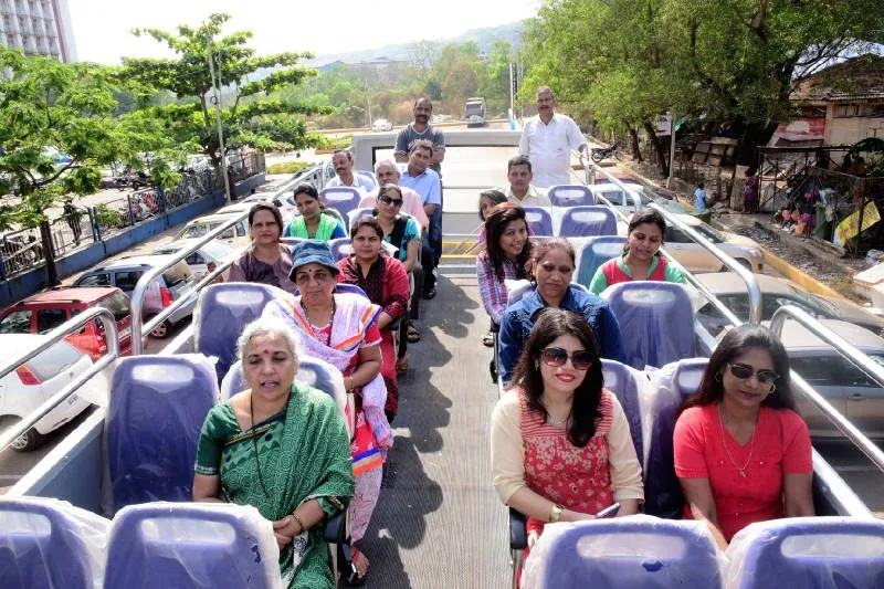 top viewhop-on-hop-off-bus-
