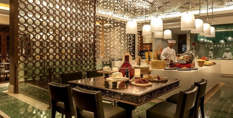 www.hyatt.com